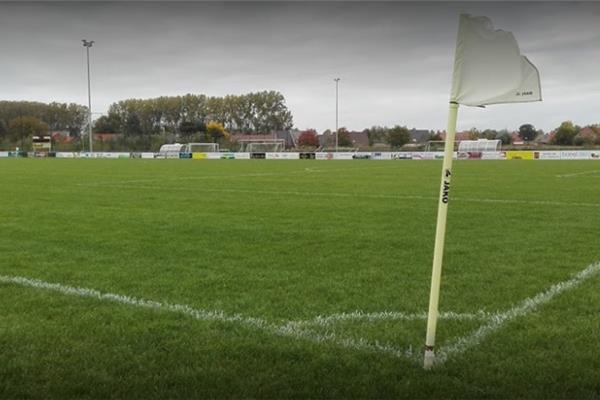 Aménagement d'un complexe sportif avec 2 terrains de football en gazon naturel, terrain multisport, piste Finlandaise et plantations - Sportinfrabouw NV